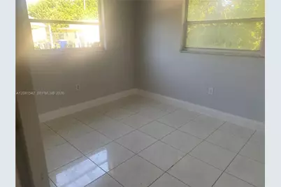 412 NW 33rd St #0, Miami, FL 33127 - Photo 2