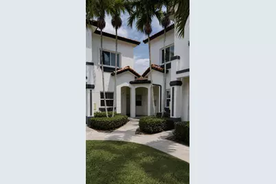 2227 SE 25th Ave #2227, Homestead, FL 33035 - Photo 2