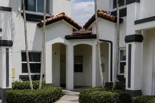 2227 SE 25th Ave, Homestead, FL 33035 - Photo 2