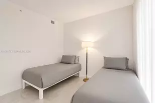 650 NE 32nd St, Miami, FL 33137 - Photo 22