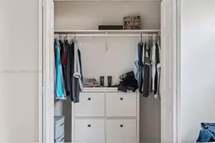 985 SE 2nd Pl, Hialeah, FL 33010 - Photo 20