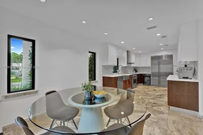9204 NE 10th Ave, Miami Shores, FL 33138 - Photo 10
