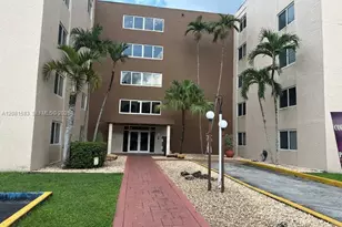 6960 NW 186th St, Hialeah, FL 33015 - Photo 1