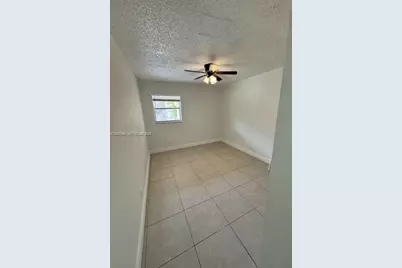7941 SW 10th St #A, North Lauderdale, FL 33068 - Photo 20