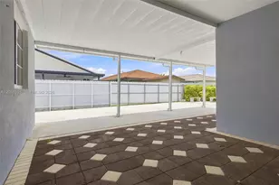 14720 SW 141st Terrace, Miami, FL 33196 - Photo 32