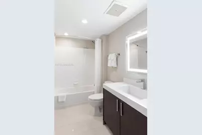 17375 Collins Ave #2008, Sunny Isles Beach, FL 33160 - Photo 16