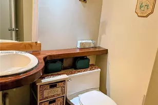 100 Ocean Ln Dr, Key Biscayne, FL 33149 - Photo 10