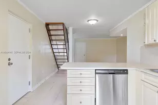 8941 NE 4th Avenue Rd, Miami Shores, FL 33138 - Photo 14