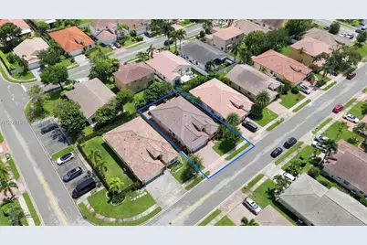 1521 SW 194th Ter, Pembroke Pines, FL 33029 - Photo 24