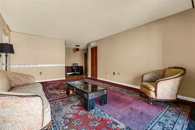 7110 Fairway Dr #L12, Miami Lakes, FL 33014 - Photo 22