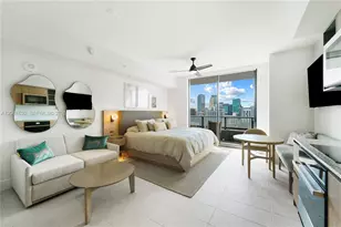 159 NE 6th St, Miami, FL 33132 - Photo 10