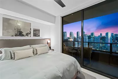 159 NE 6th St #3210, Miami, FL 33132 - Photo 2