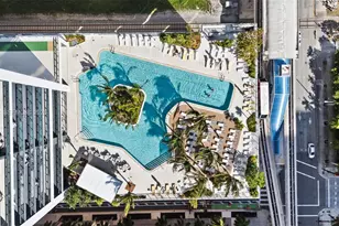 159 NE 6th St, Miami, FL 33132 - Photo 24