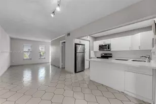2018 SW 103rd Ct, Miami, FL 33165 - Photo 4