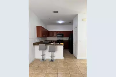 10242 NW 7th St #204, Miami, FL 33172 - Photo 12