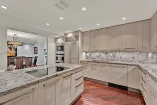10155 Collins Ave, Bal Harbour, FL 33154 - Photo 12