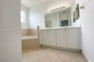 8986 SW 225th St, Cutler Bay, FL 33190 - Photo 14