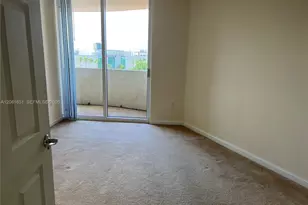 19501 W Country Club Dr, Aventura, FL 33180 - Photo 8