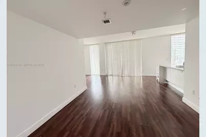 185 SW 7th St #2600, Miami, FL 33130 - Photo 6