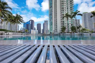 90 SW 3rd St, Miami, FL 33130 - Photo 10