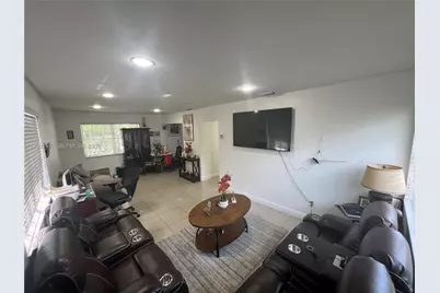 1190 NW 135th St, North Miami, FL 33168 - Photo 34