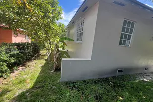 1190 NW 135th St, North Miami, FL 33168 - Photo 30