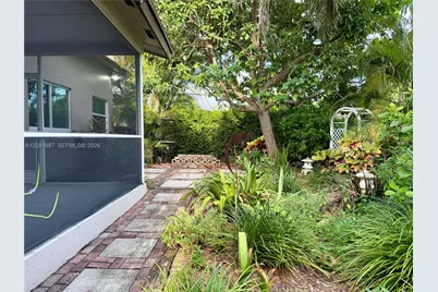 7920 SW 204th St, Cutler Bay, FL 33189 - Photo 36