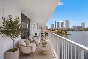4000 NE 169th St, North Miami Beach, FL 33160 - Photo 2