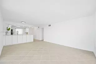 4000 NE 169th St, North Miami Beach, FL 33160 - Photo 16
