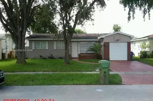 7640 NW 1st St, Pembroke Pines, FL 33024 - Photo 1