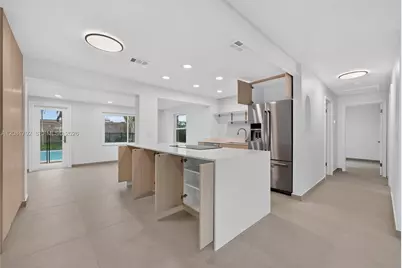 3036 N 58th Ave, Hollywood, FL 33021 - Photo 8