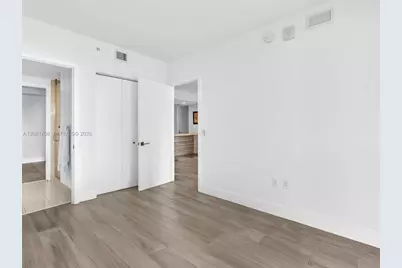 121 NE 34th St #1602, Miami, FL 33137 - Photo 30