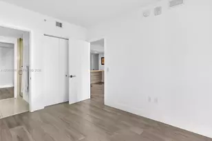 121 NE 34th St, Miami, FL 33137 - Photo 30