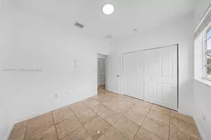 2630 NE 3rd Dr, Homestead, FL 33033 - Photo 12