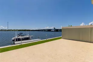 8041 NE Bayshore Ct, Miami, FL 33138 - Photo 22