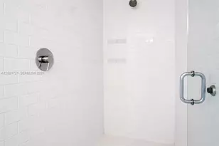151 SE 1st St, Miami, FL 33131 - Photo 10