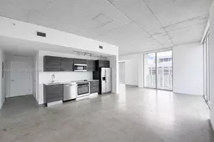 151 SE 1st St, Miami, FL 33131 - Photo 2