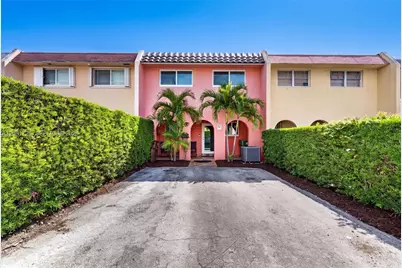 6965 W 2nd Way, Hialeah, FL 33014 - Photo 2