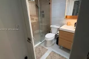 390 NW 86th Ct, Miami, FL 33126 - Photo 22