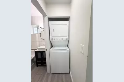 208 Meridian Ave #6, Miami Beach, FL 33139 - Photo 12