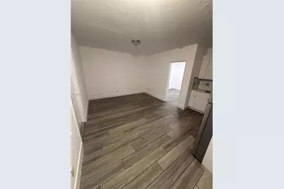1145 NW 3rd St #3, Miami, FL 33128 - Photo 4
