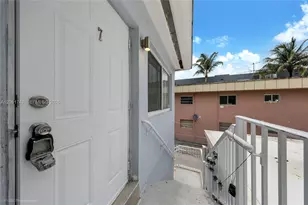 1145 NW 3rd St, Miami, FL 33128 - Photo 10