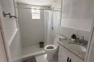 220 NE 12th Ave, Homestead, FL 33030 - Photo 18