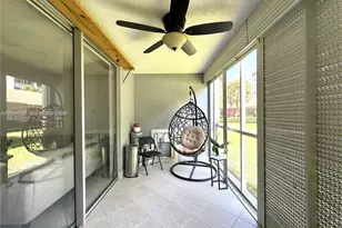 620 NE 12th Ave, Hallandale Beach, FL 33009 - Photo 18