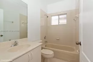 22527 SW 102nd Path, Cutler Bay, FL 33190 - Photo 10