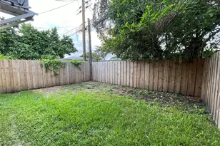 1531 NW 55th Terrace, Miami, FL 33142 - Photo 12