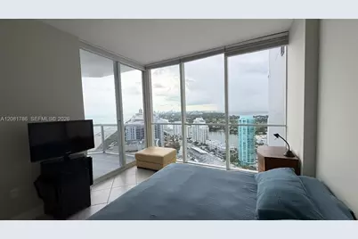 6301 Collins Ave #LPH4, Miami Beach, FL 33141 - Photo 18