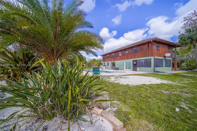 576 Marshall Rd, West Palm Beach, FL 33413 - Photo 76