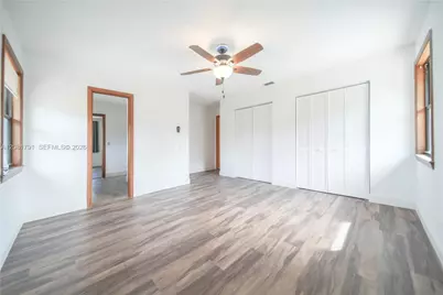 576 Marshall Rd, West Palm Beach, FL 33413 - Photo 18