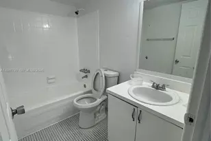 5755 W 20th Ave, Hialeah, FL 33012 - Photo 10